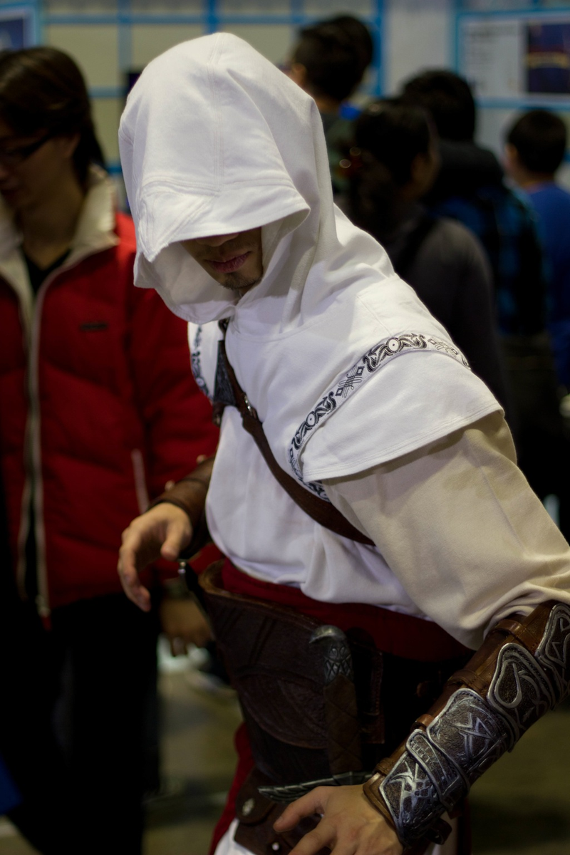 Illustration for article titled The Cosplayers and Booth Companions of the 2011 Asia Game Show